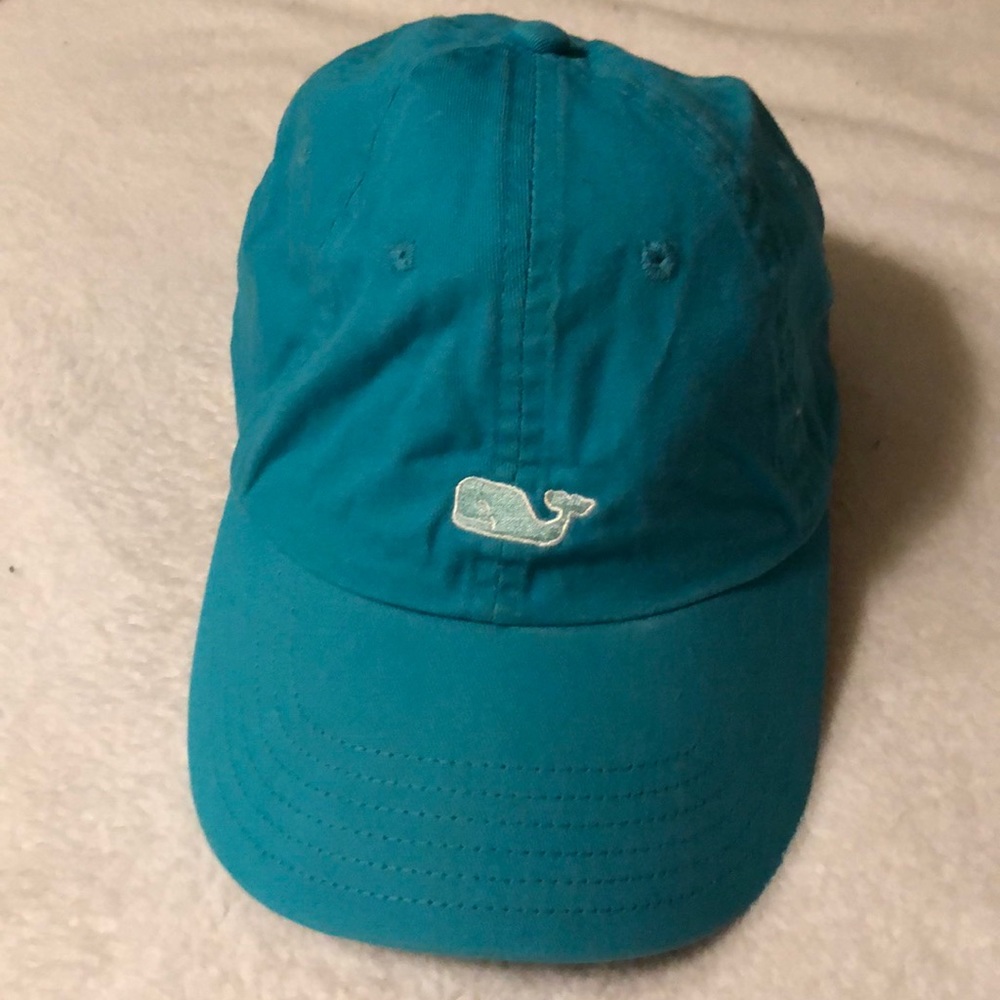 Blue vineyard vines hat
